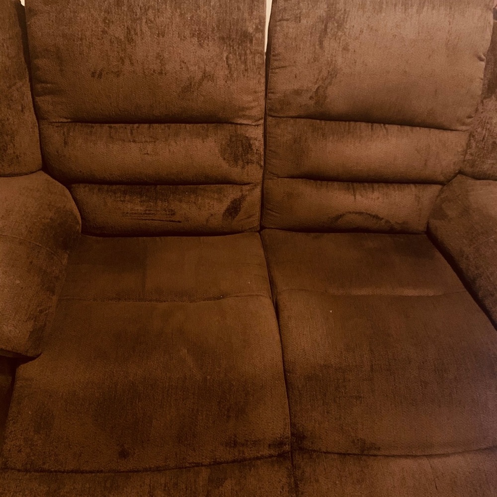 2 piece recliner sofa. In good condition, like new